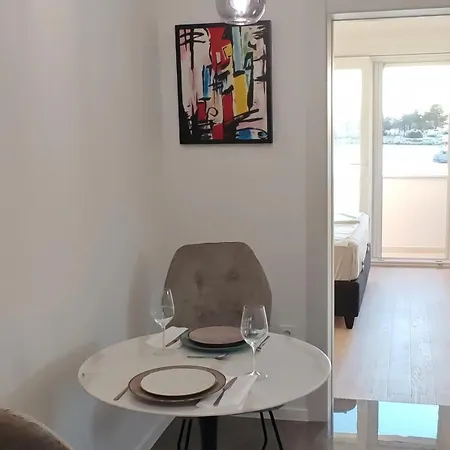 Sunset Aura Seafront In Apartamento *