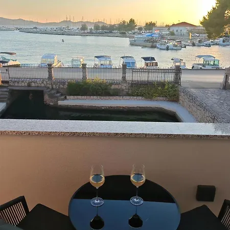 Daire Sunset Aura Seafront In Zadar