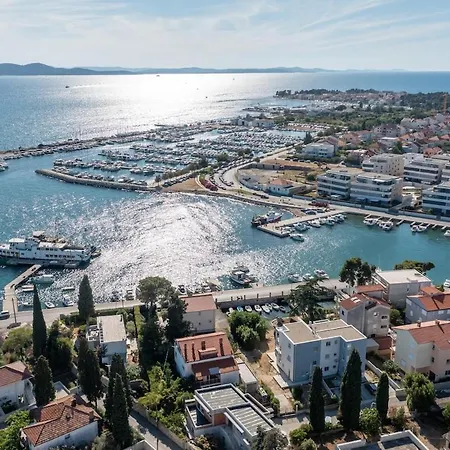 Sunset Aura Seafront In Apartamento Zadar